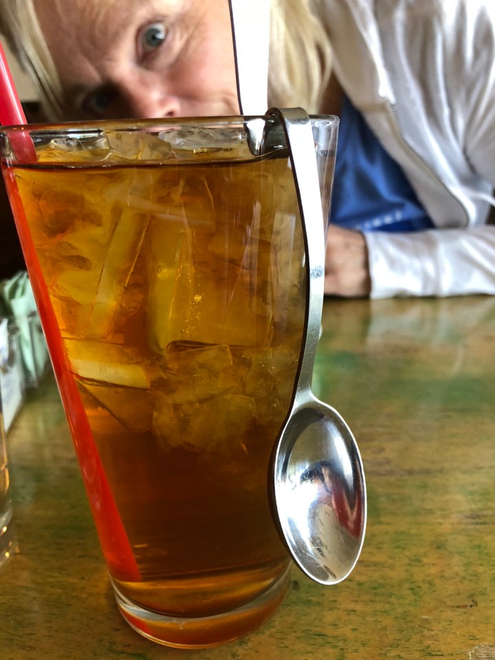 0957AE1B-9644-4082-B01F-9DAF56DD3041