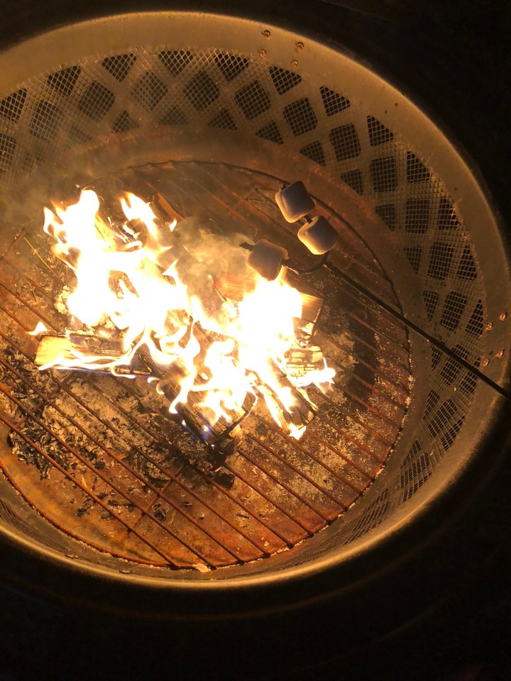 9DD52DB2-2975-45FB-AFBE-9F85A93BABF1