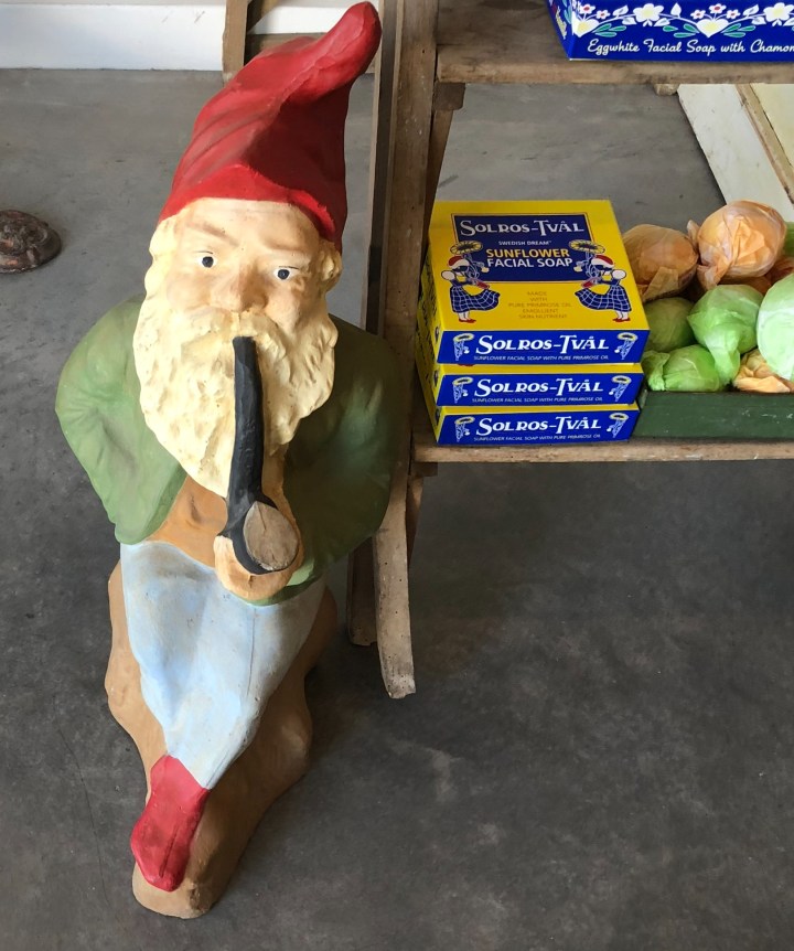 3508A880-F211-4618-8D90-7692EDFEB9FD