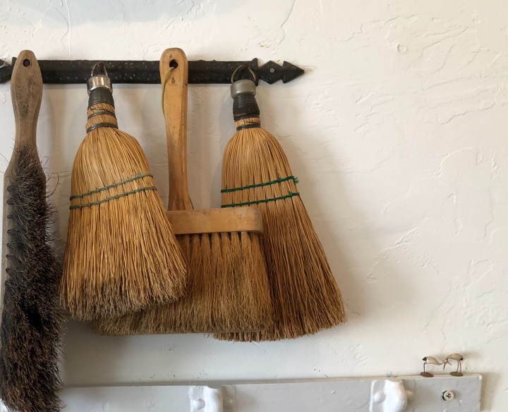 B67D570D-BC42-439C-91AB-E70FD8F432CE