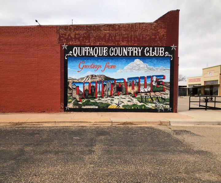 DF40D89A-A086-4A52-B4D6-EE9AF172FC38