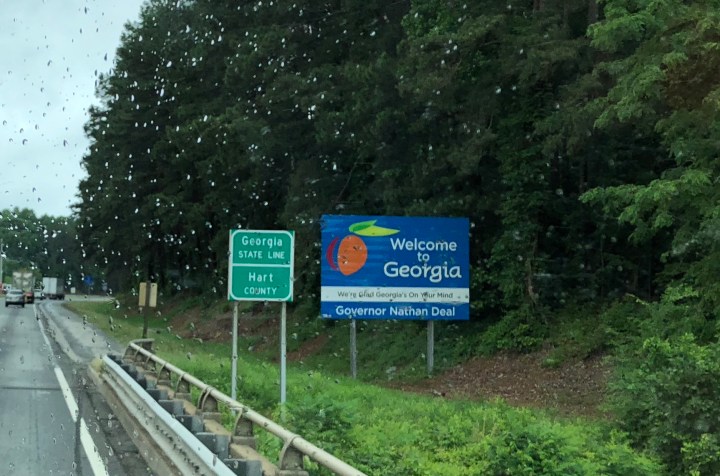 609B9578-8A59-428E-9439-4B5C5B54A3C5