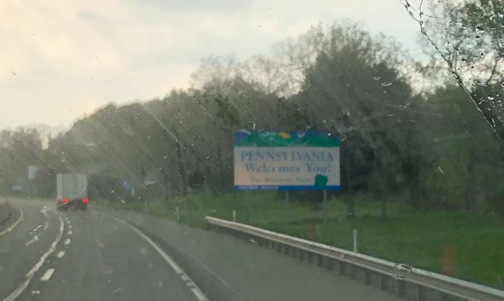 B5DB02FE-28AB-4D69-A56A-628C93DE9BFE