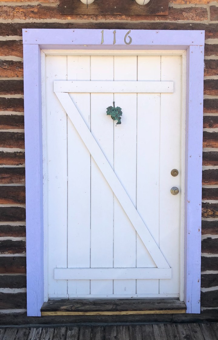 5F4E0B61-58C0-45A0-B500-E77CA9C8326D